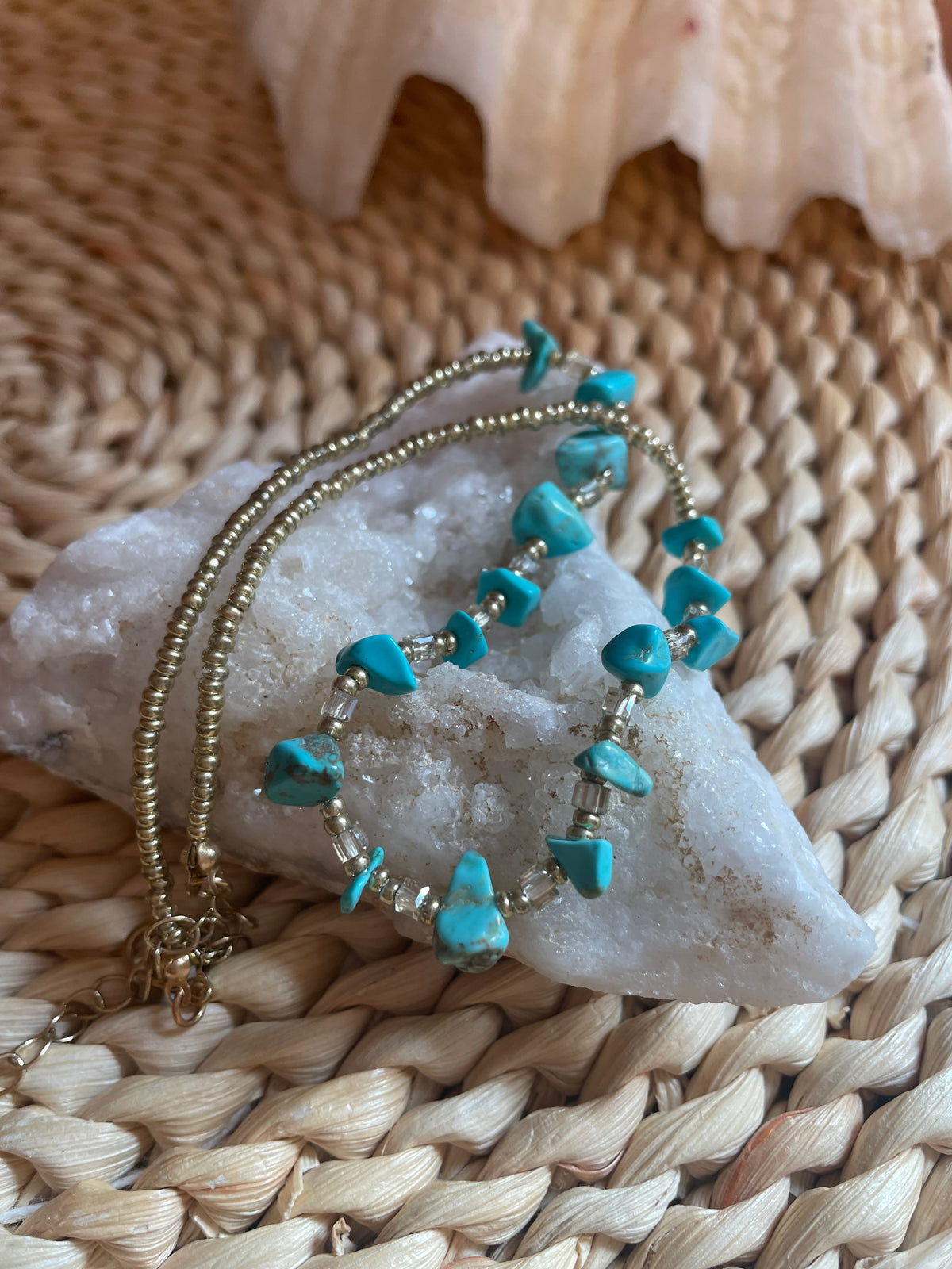 Beaded Turquoise Choker Necklace
